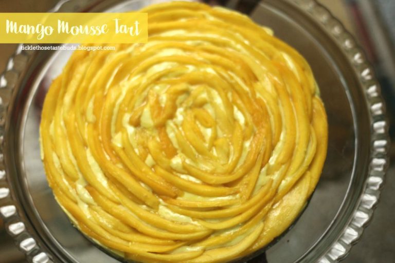 Breakfast Pizza with Pancake Mix Crust Tickle Those Taste Buds